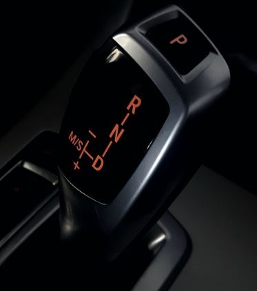Automatic gearshift in car