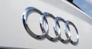 Audi RS-4 emblem