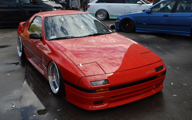 Red Mazda RX-7 FC second generation