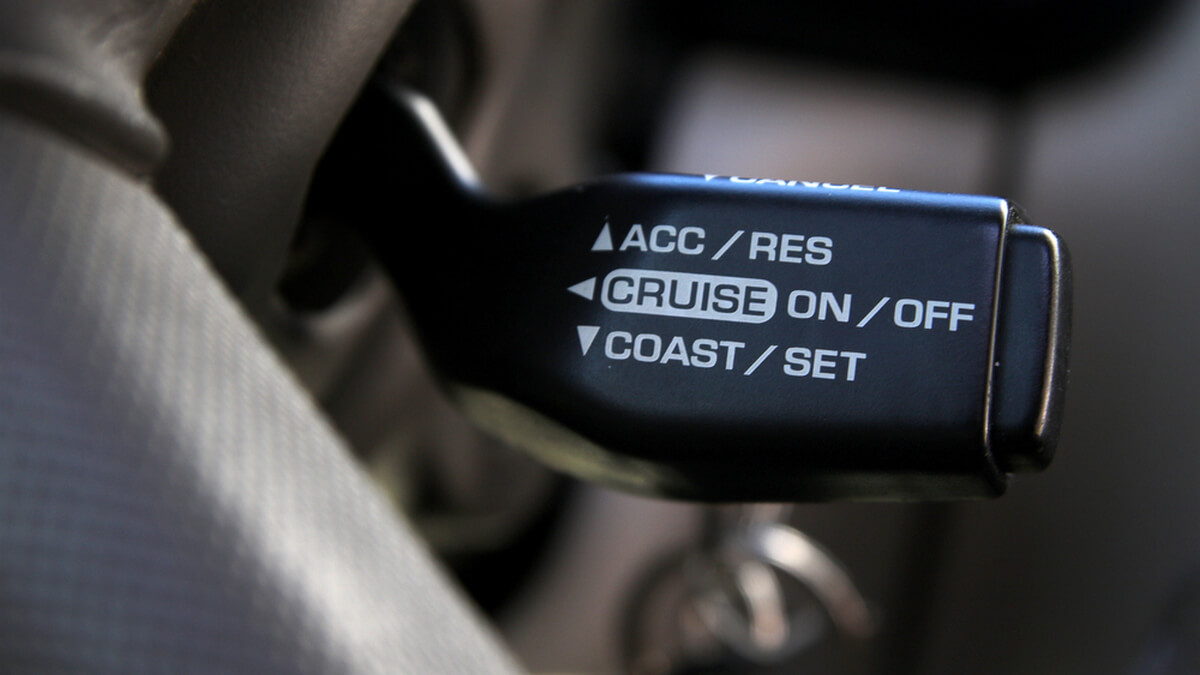 Cruise control switch