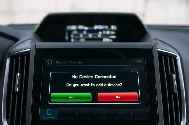 connecting a phone to a car using bluetooth