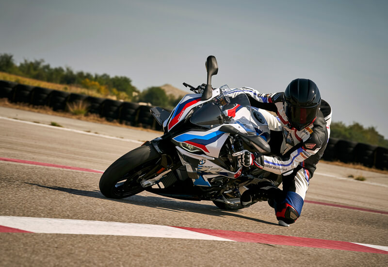 BMW M 1000 RR