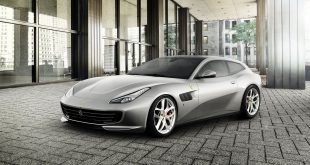 Ferrari GTC4 Lusso