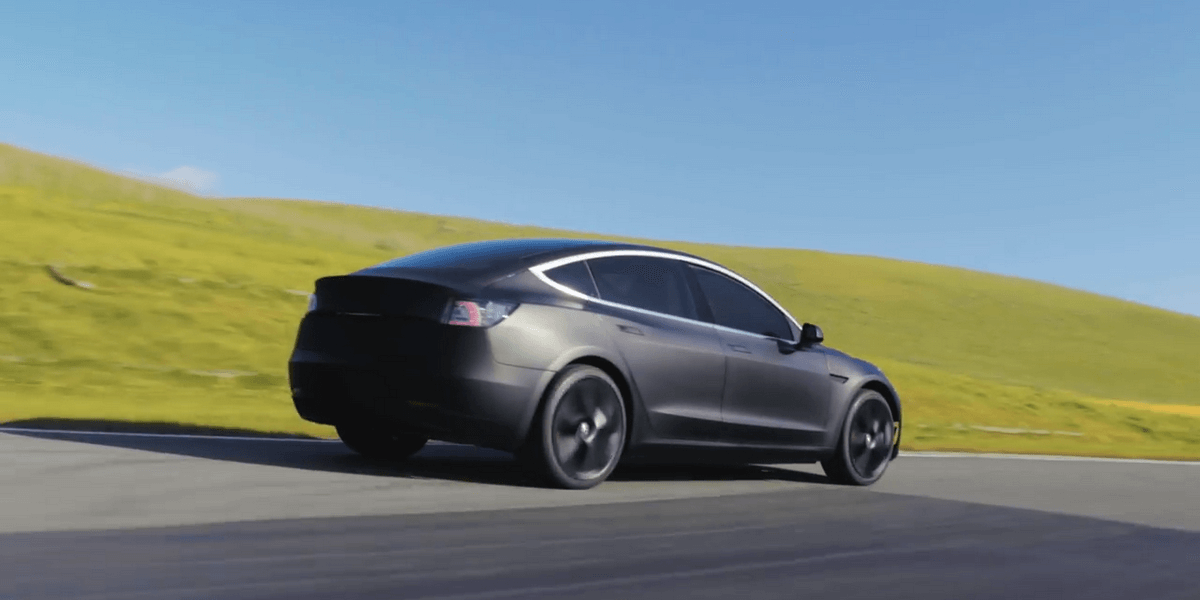 Tesla Model 3 vinyl wrap