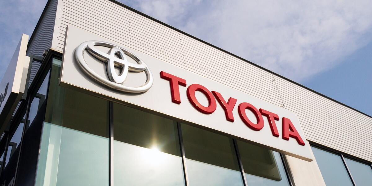 Toyota emblem
