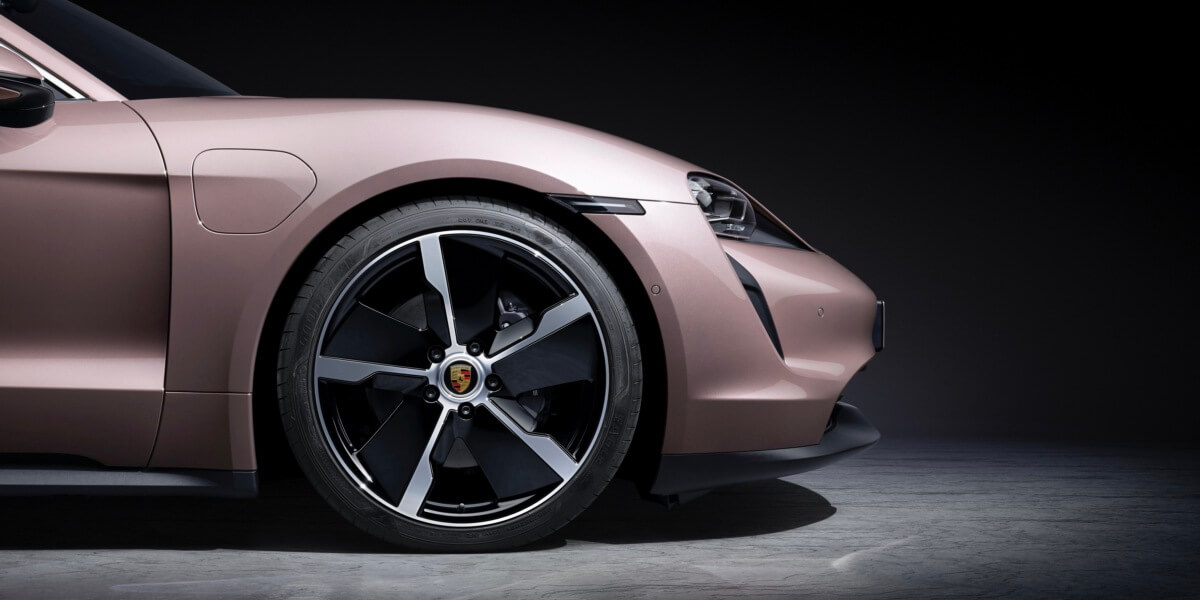 Porsche Taycan 2021