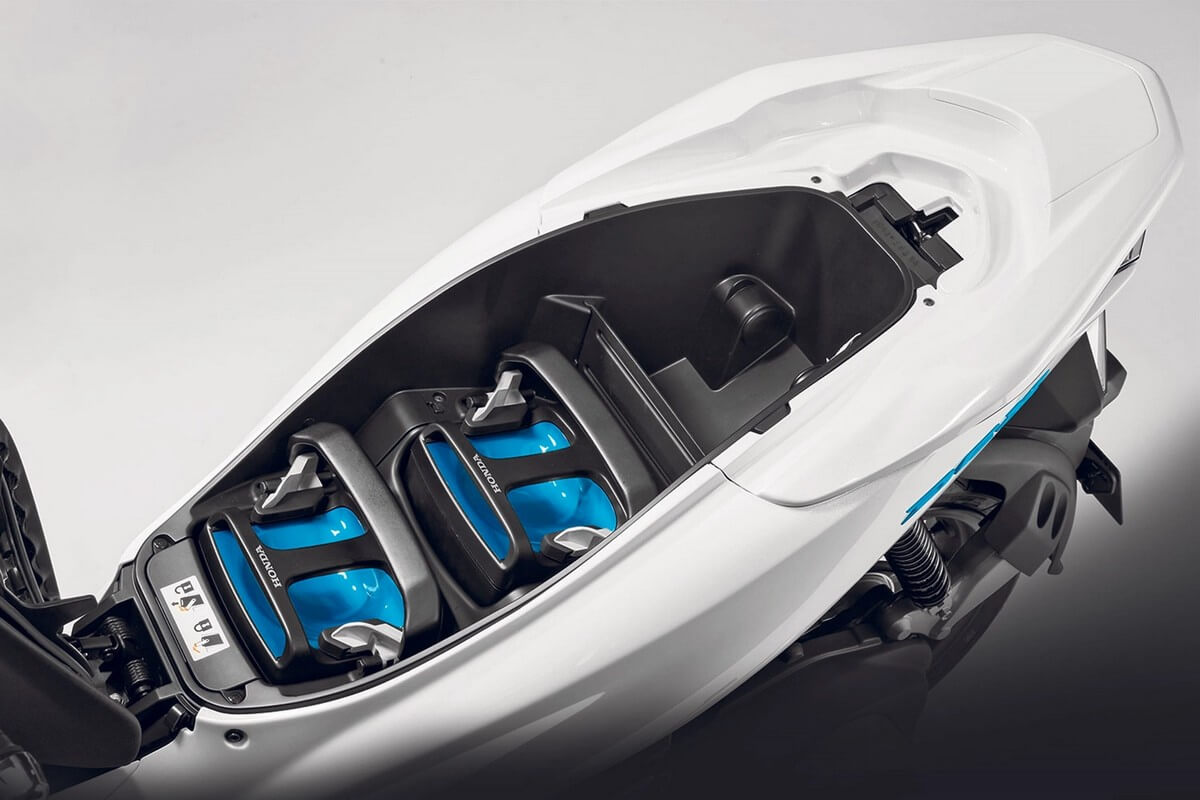 Honda, Yamaha, Piaggio, and KTM Team Up on Swappable Batteries