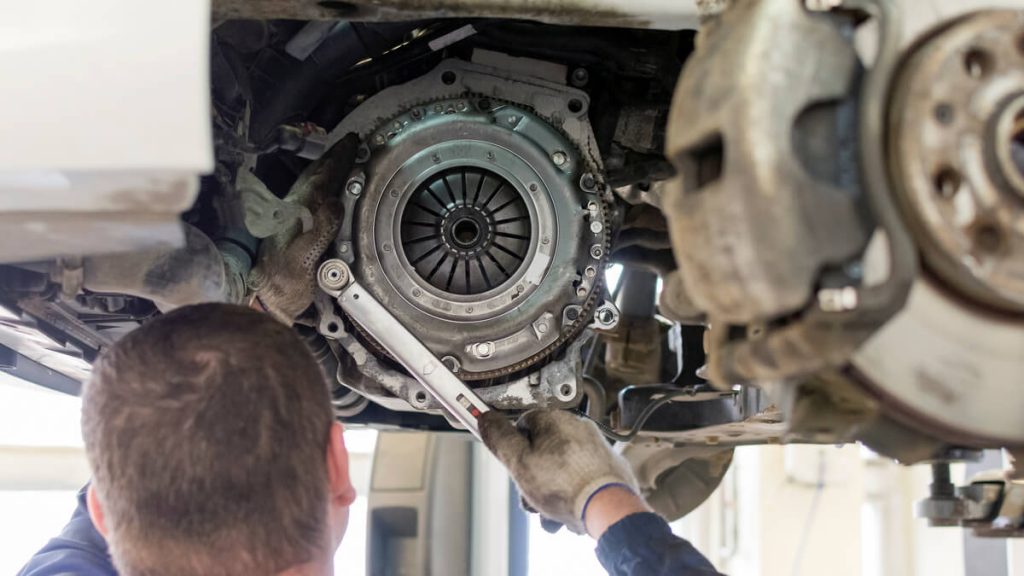 How to Change a Clutch | Auto Mechanics 101 - eManualOnline Blog