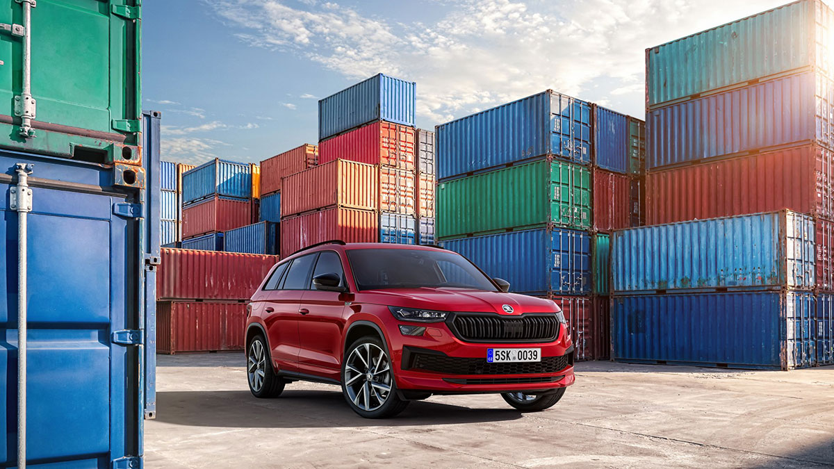 2021 Skoda Kodiaq front 3/4 shipyard