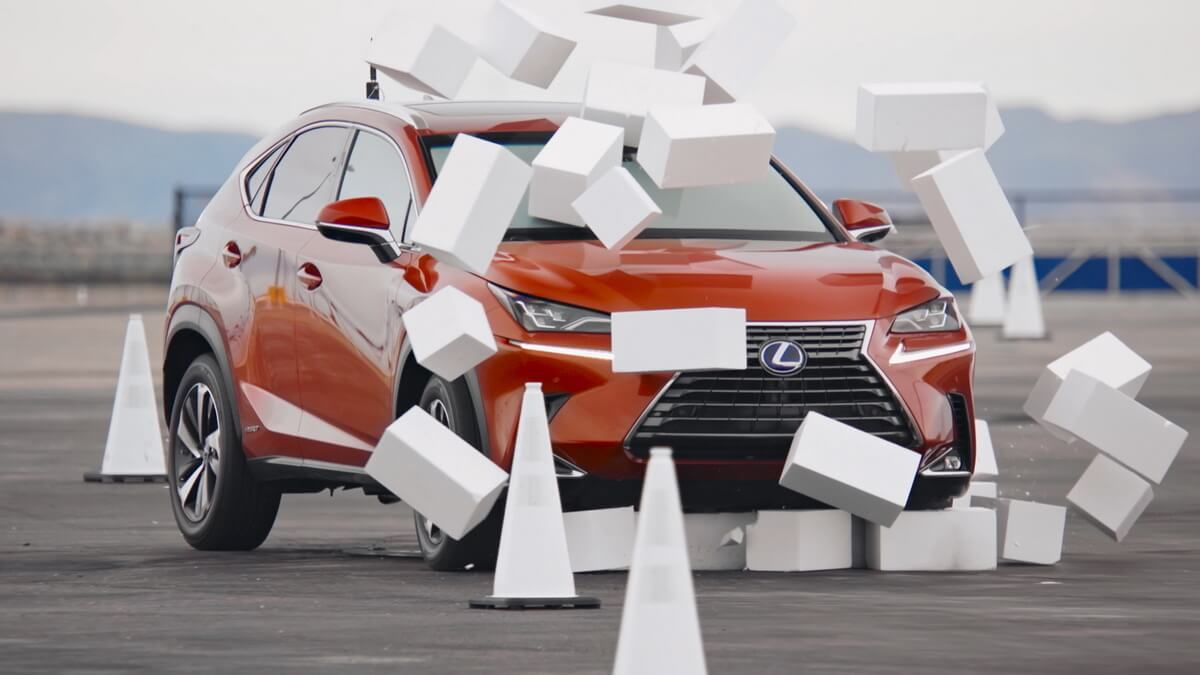 2021 Lexus NX 4.6 texting and driving test