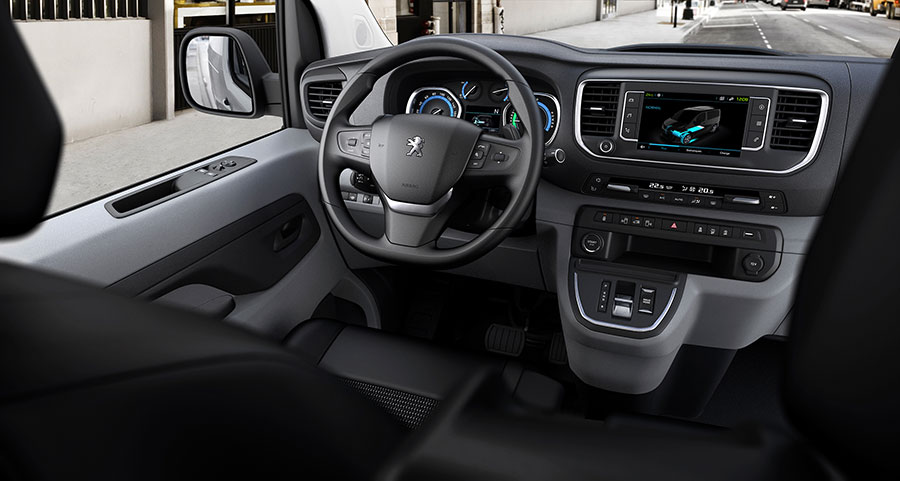 Peugeot e-Expert interior
