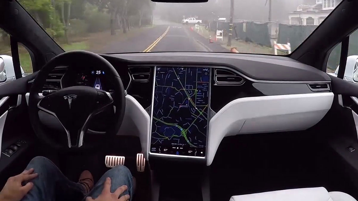 Tesla Engineer Says Musk Overestimates Autopilot Capabilities
