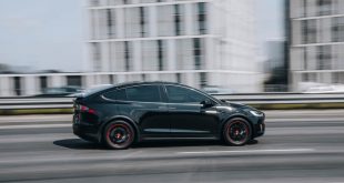 Consumer Reports Tesla FSD