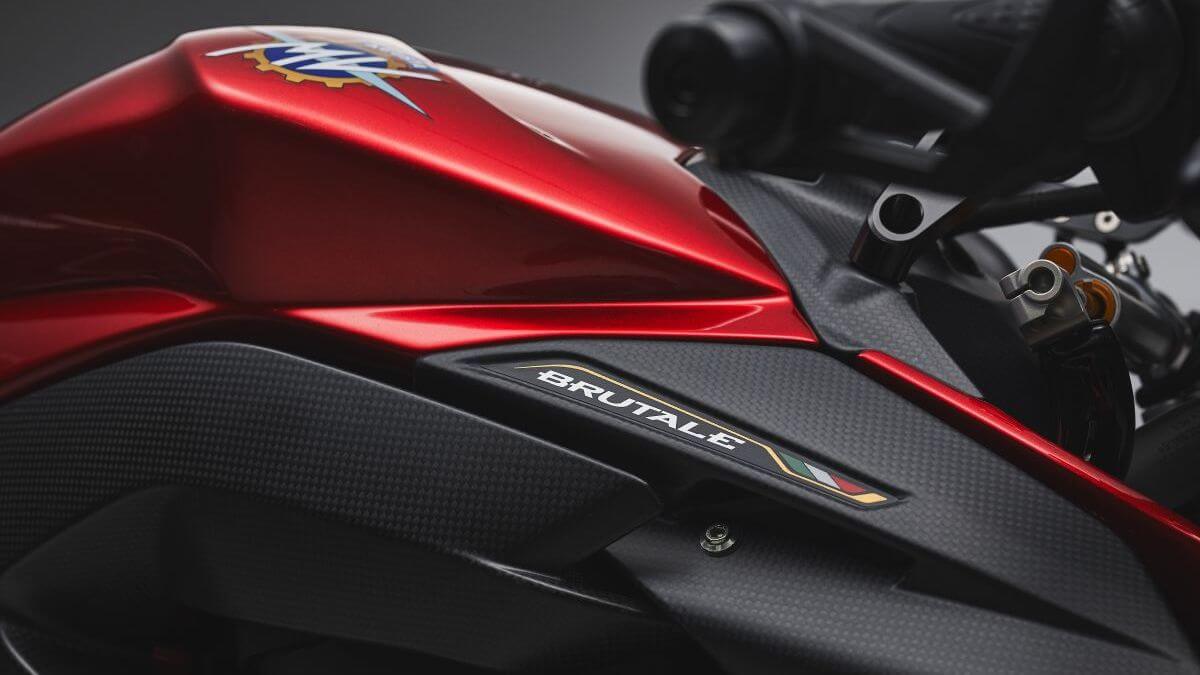 MV Agusta Brutale 1000 RS teaser