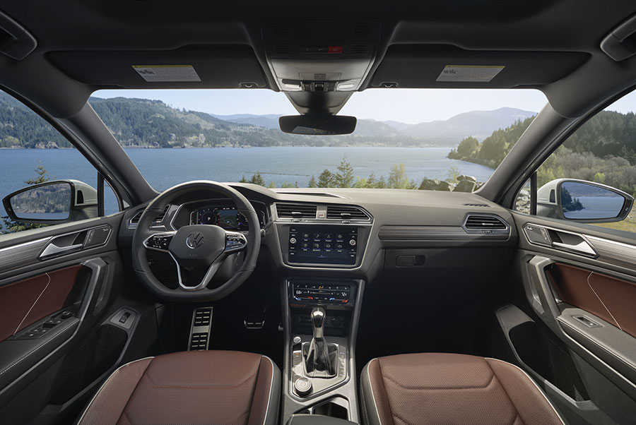 2022 Volkswagen Tiguan interior