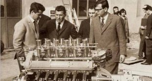 Lamborghini V12 engine prototype