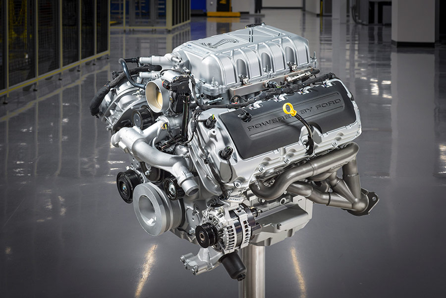 Ford 5.2 L Predator V8 engine