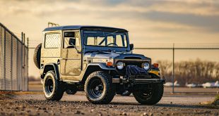 Legacy Overland Toyota FJ40 with Chevy V8 engine