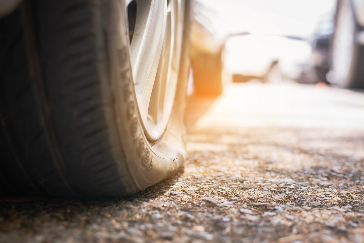 Low air pressure tire