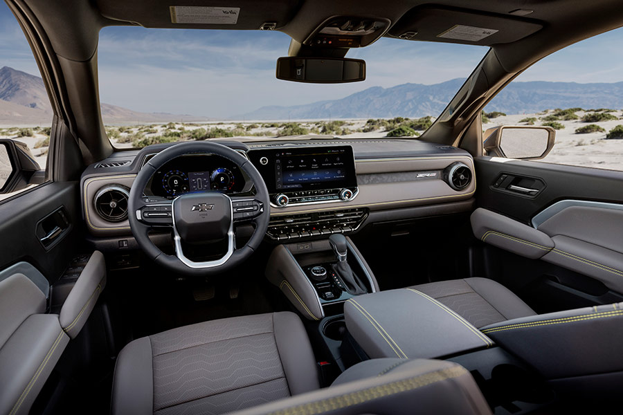 2023 Chevrolet Colorado ZR2 interior