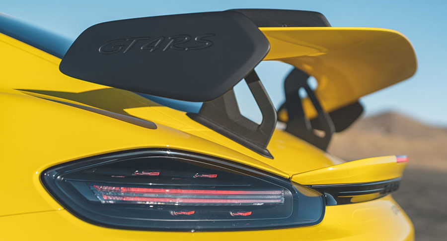 Porsche 718 Cayman GT4 RS spoiler