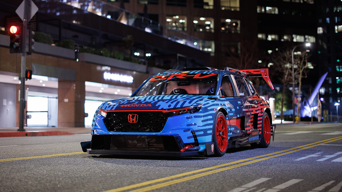 Honda CR-V Hybrid Racer