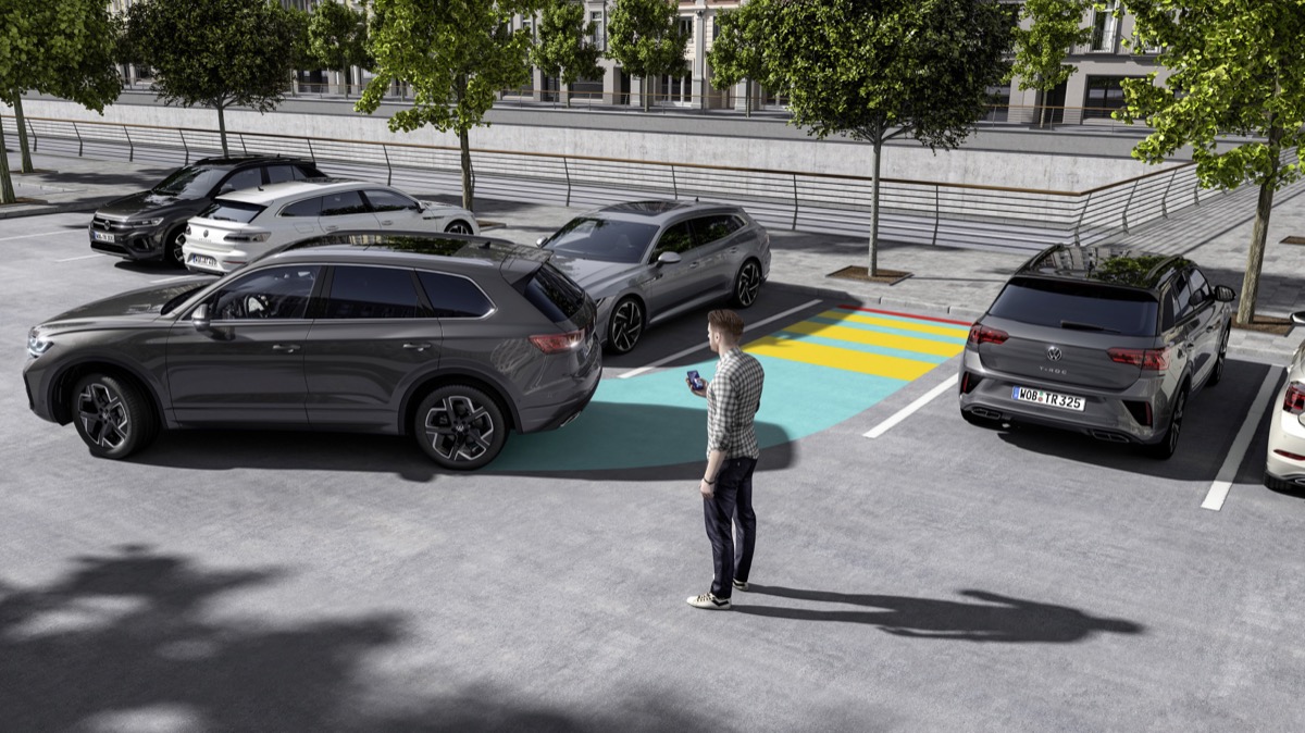 VW Touareg R eHybrid