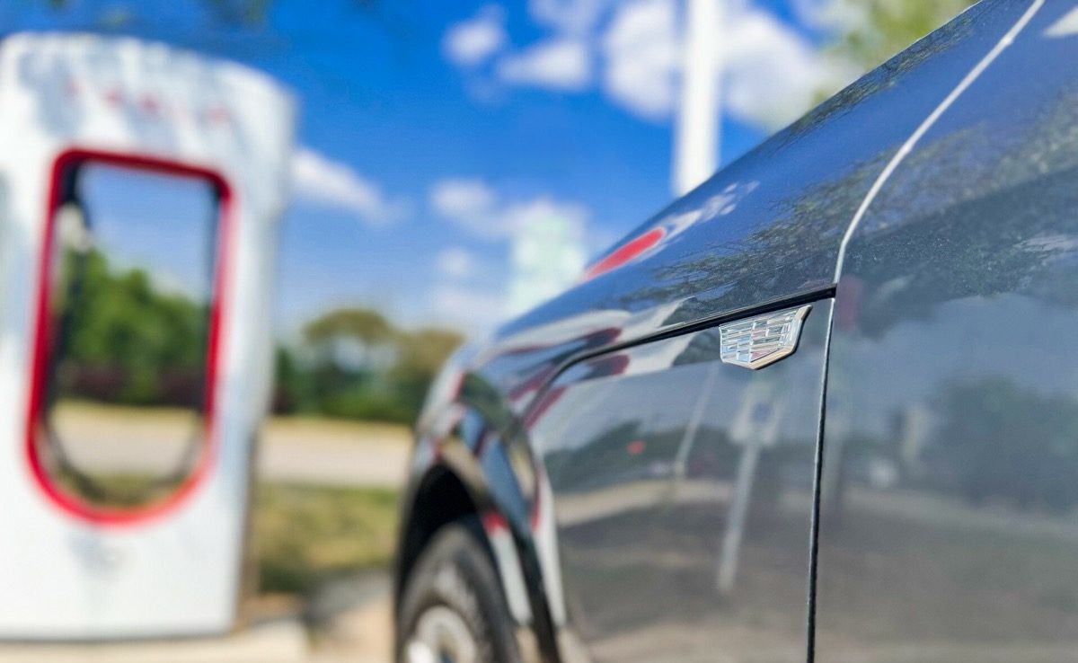 Tesla supercharger