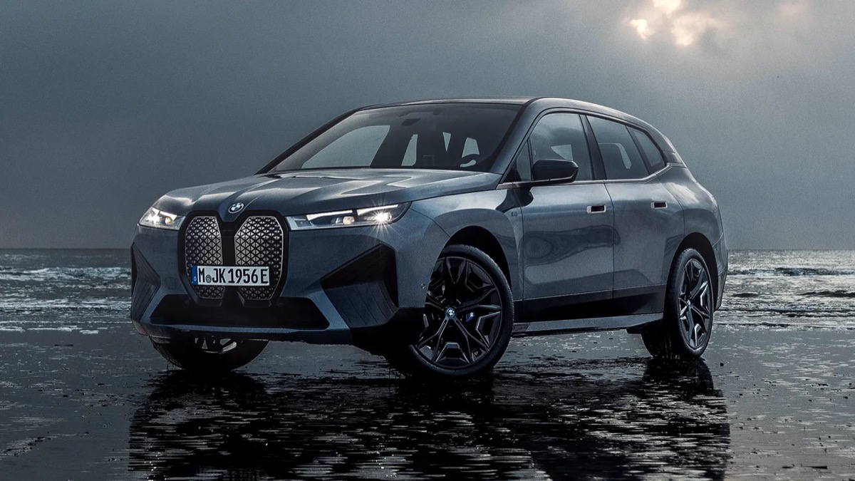 BMW iX
