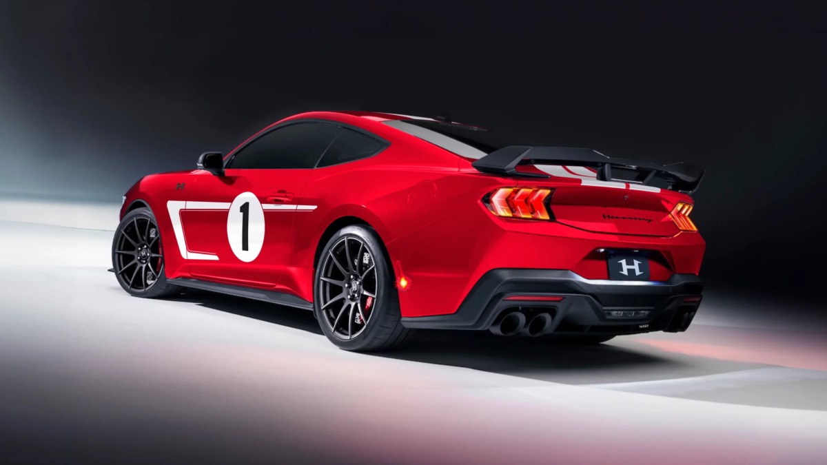 Hennessey Unbridles Supercharged 850-Horsepower 'H850' 2024 Ford Mustang Dark Horse