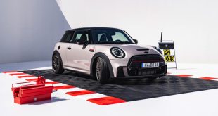 The Race Is On: MINI John Cooper Works Bulldog Racing Edition