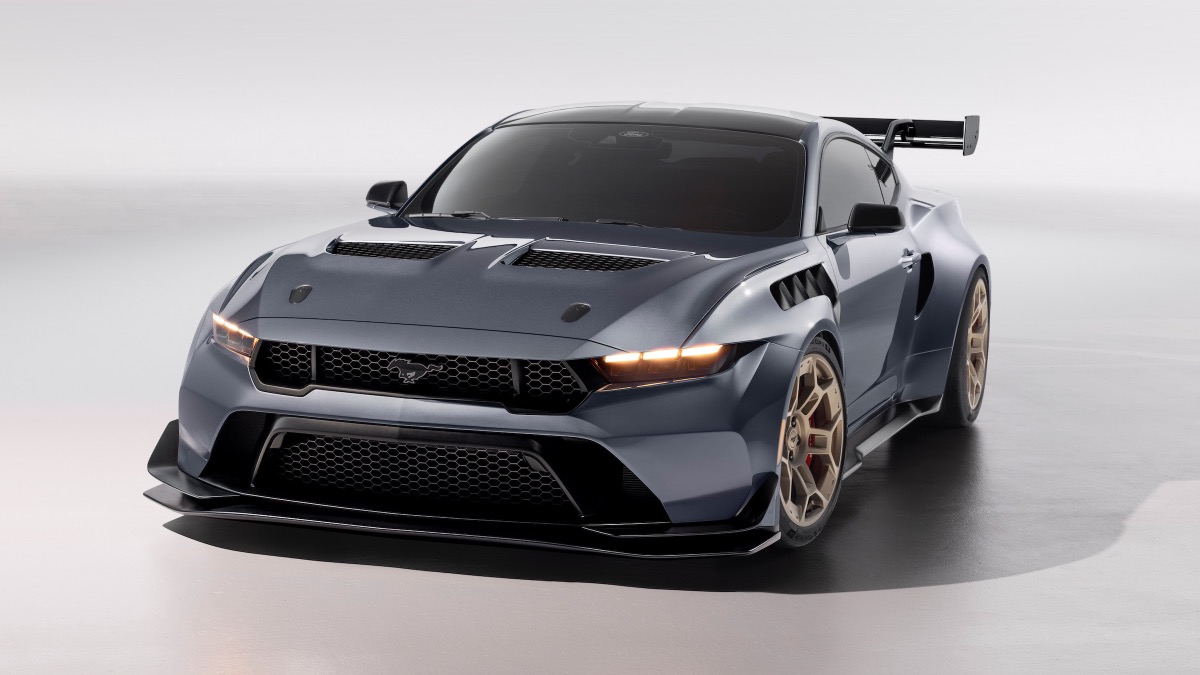 First-Ever Mustang GTD: World-Class Tech Powers New Ford Street-Legal Performance Car That's Ready to Beat the Best