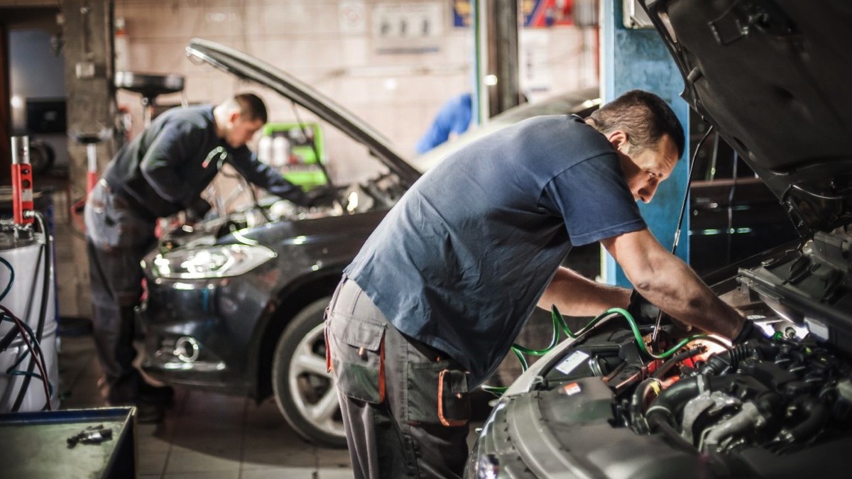 What Services Should My Auto Repair Shop Offers?