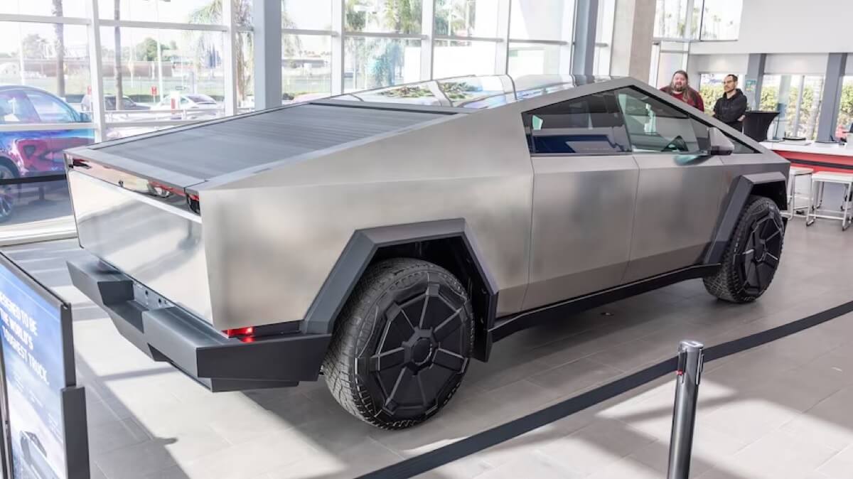 Is the Tesla Cybertruck a Financial Trap? Repair Costs Finally Exposed