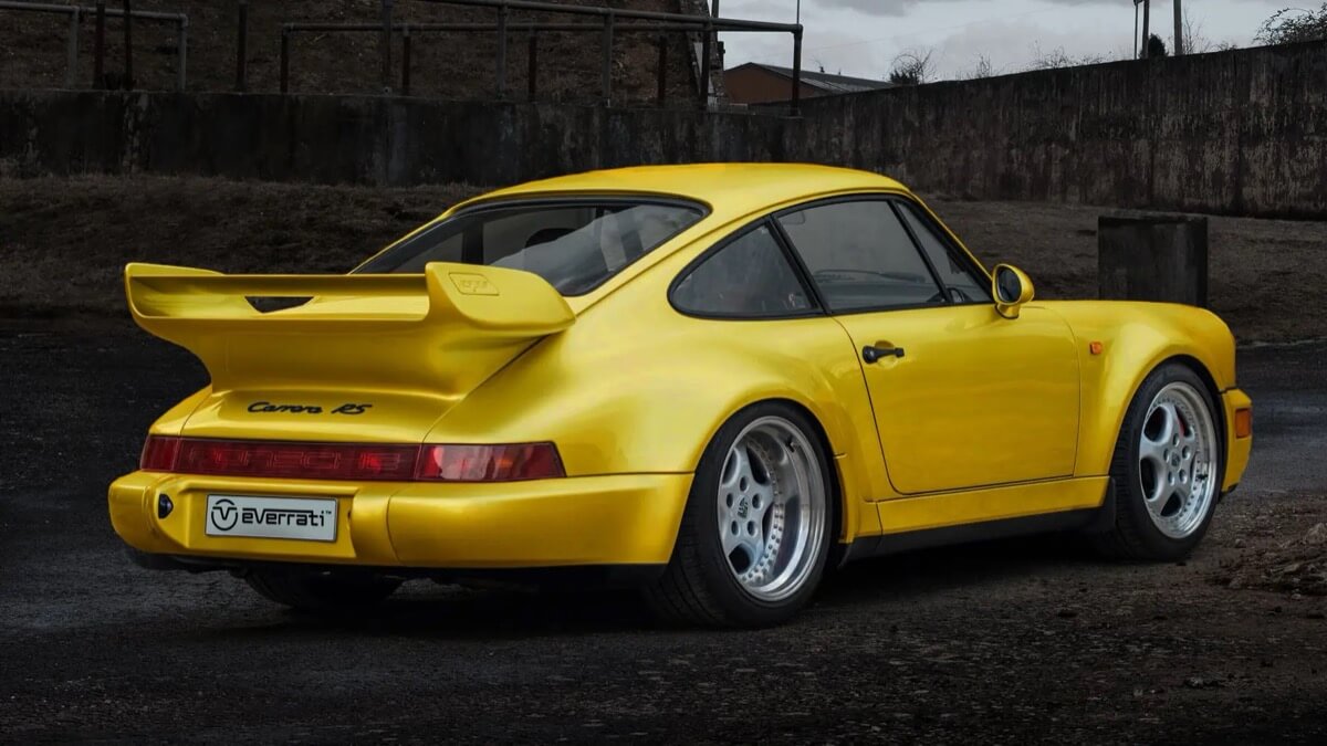 Everrati Restores 1993 Porsche 964 RSR and Turns It into an Electric Sports Car