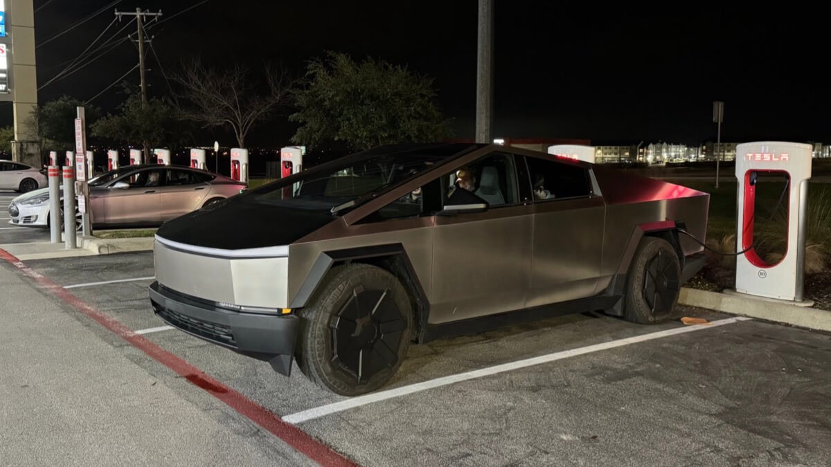 Tesla's Broken Promise: Cybertruck's Underwhelming 254-Mile Range