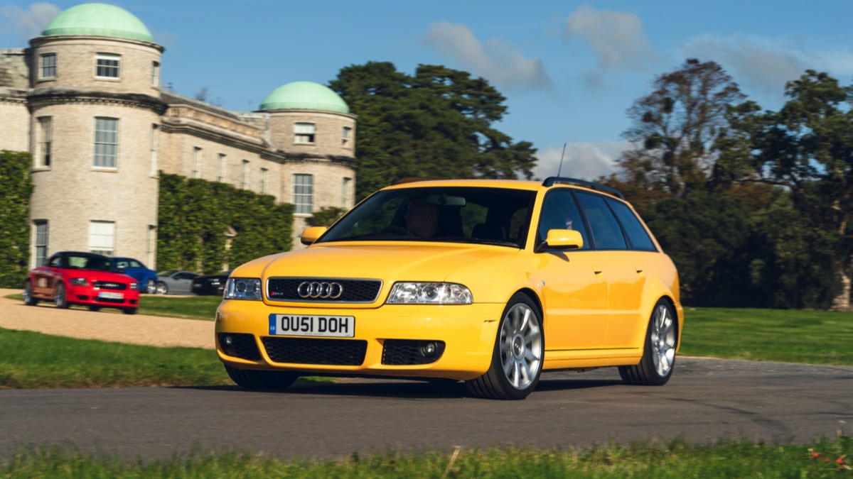 Audi RS4 (B5)
