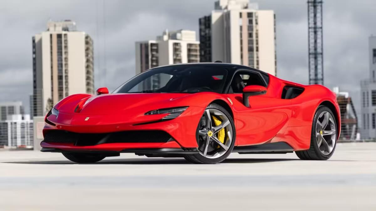 Ferrari SF90