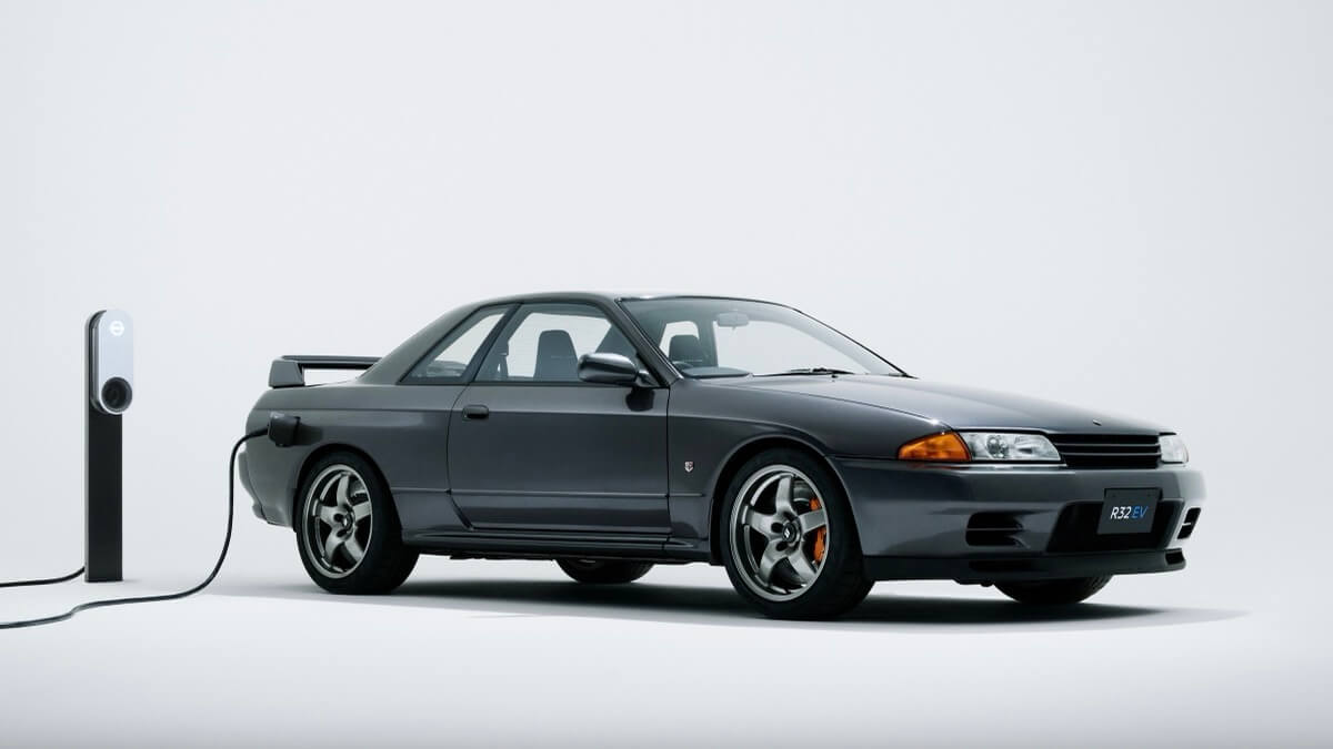 Nissan R32EV