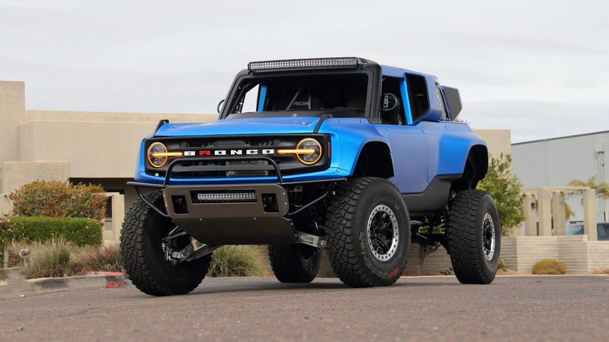 Ford Bronco DR